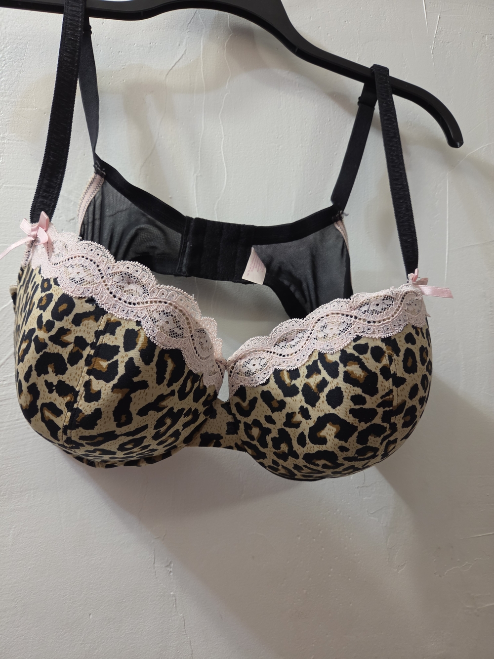 Cacique Leopard Print & Pink Lace Trim Underwire Bra